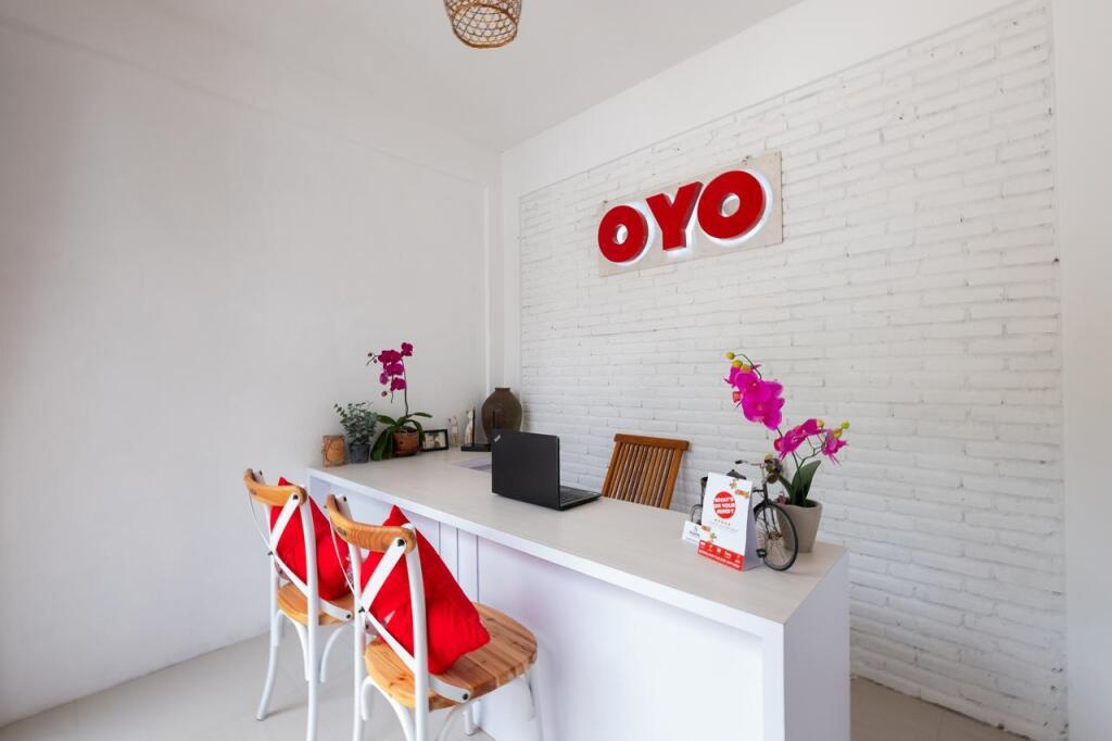 Прайя: OYO 1493 Surya Villa