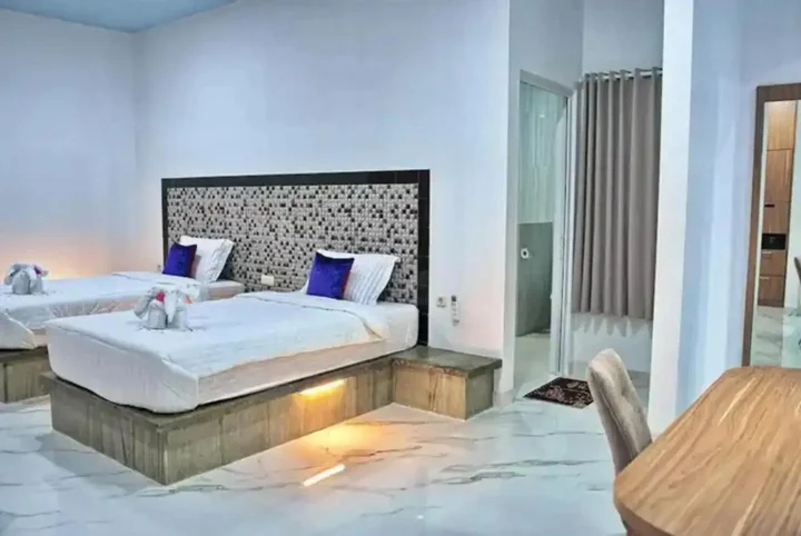 Пурвакерти: Seamount Hotel