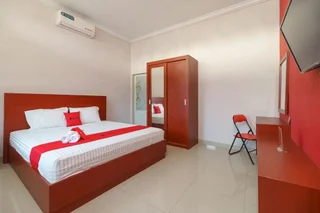 Медан: Reddoorz Syariah Near Uisu Medan