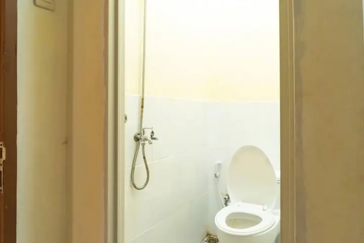 Тангеранг: RedDoorz near CBD Ciledug
