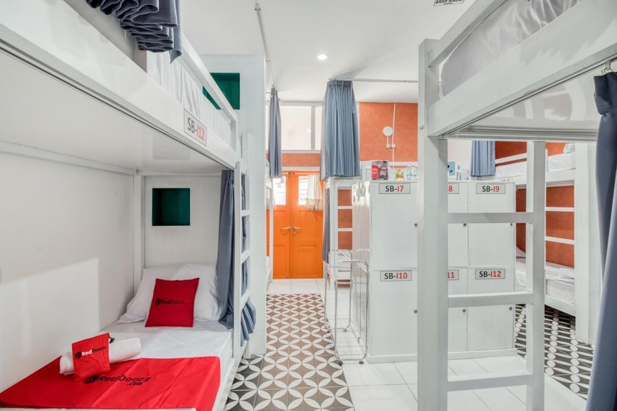 Home Addicts Hostel Yogyakarta — фото 3