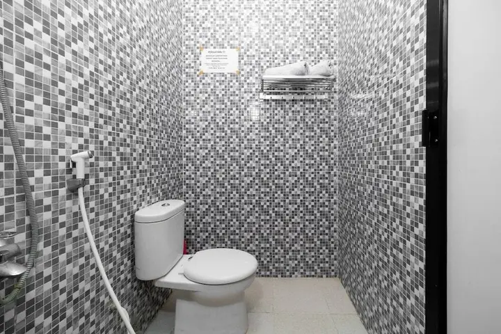 Макассар: RedDoorz near Makassar Town Square 2