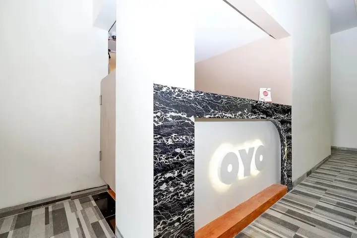 Семаранг: Oyo Flagship 2124 Kars Inn Semarang