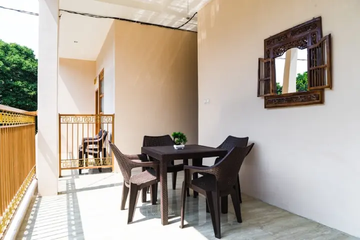 Джакарта: RedDoorz near Cipinang Indah Mall