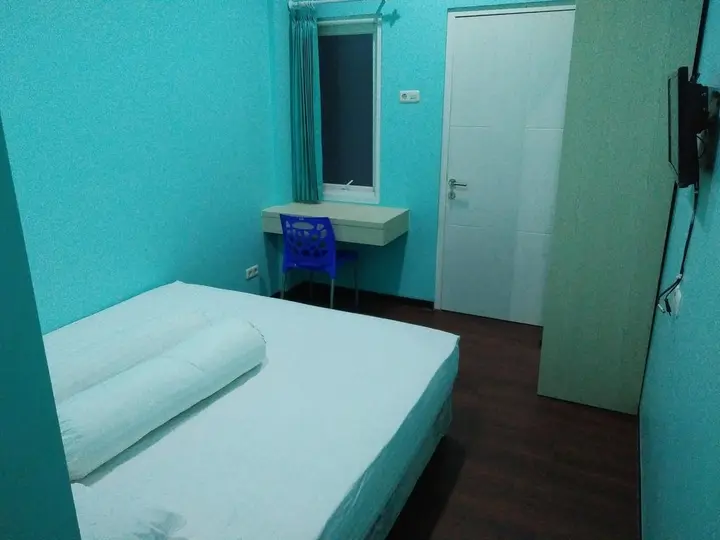 Семаранг: RedDoorz near Gajah Mada Street Semarang