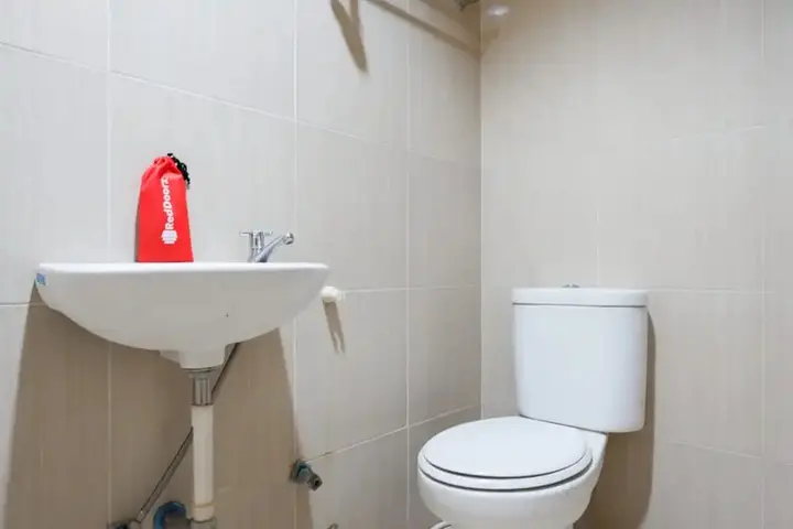 Кендари: RedDoorz Plus near Haluoleo University