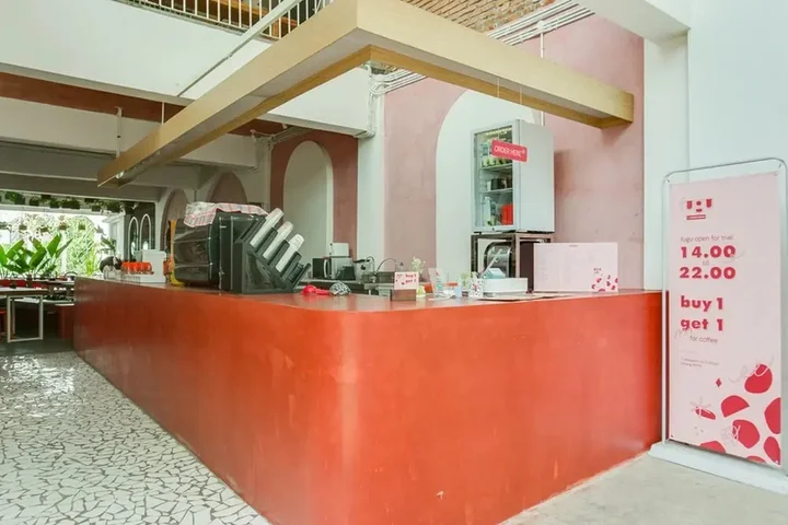 Маланг: RedDoorz Hostel near Malang Train Station 2