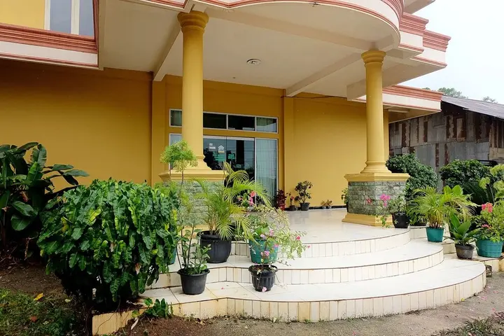 Муара Бунго: OYO 1426 Assyifa Hotel