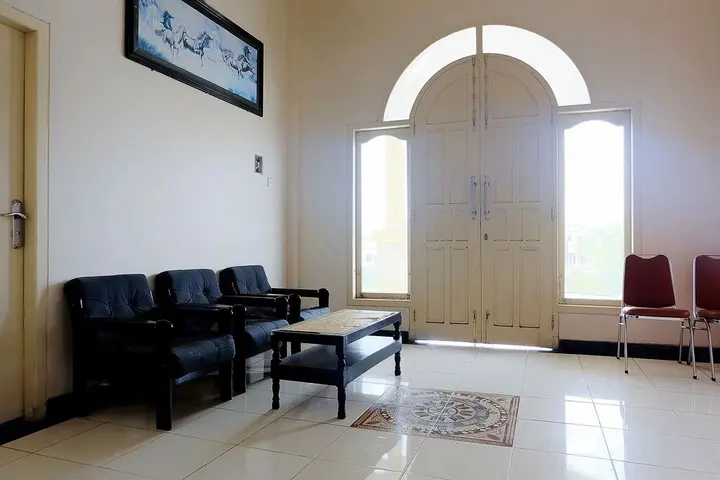 Муара Бунго: OYO 1426 Assyifa Hotel
