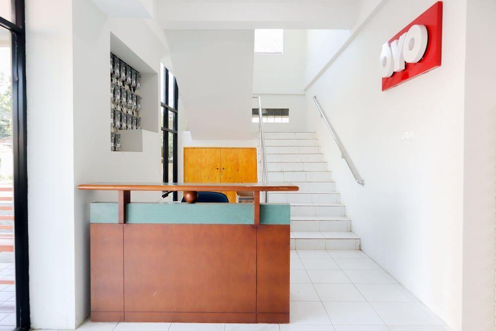 Депок: OYO 1219 Wisma Anton Soedjarwo