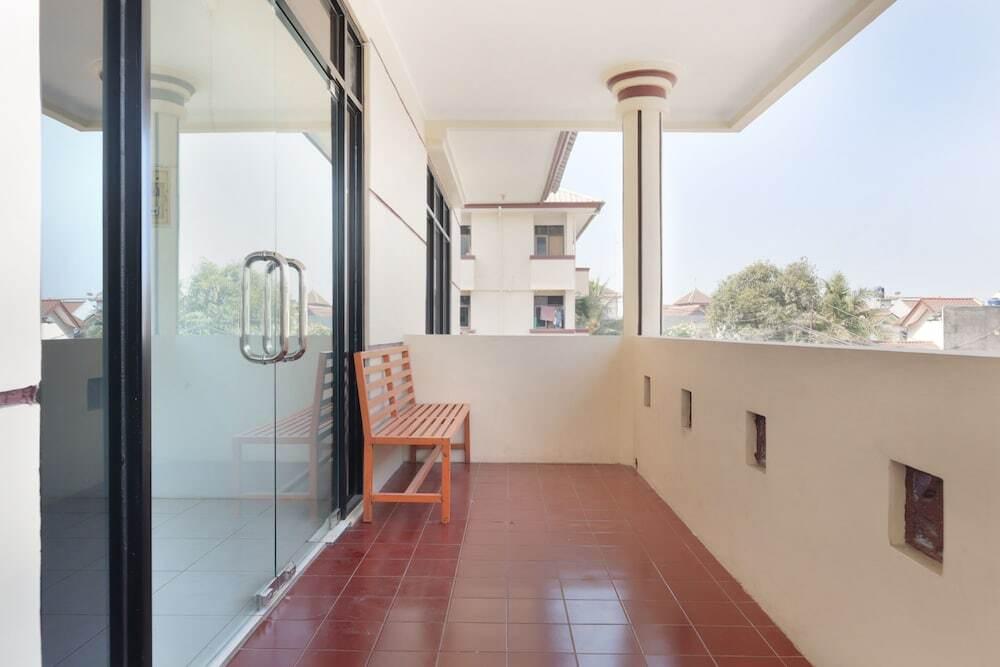 Депок: OYO 1219 Wisma Anton Soedjarwo