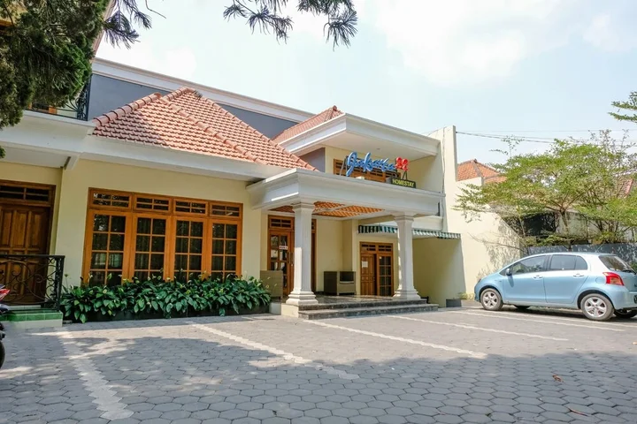 Маланг: Oyo 1937 Jakarta 32 Family Homestay