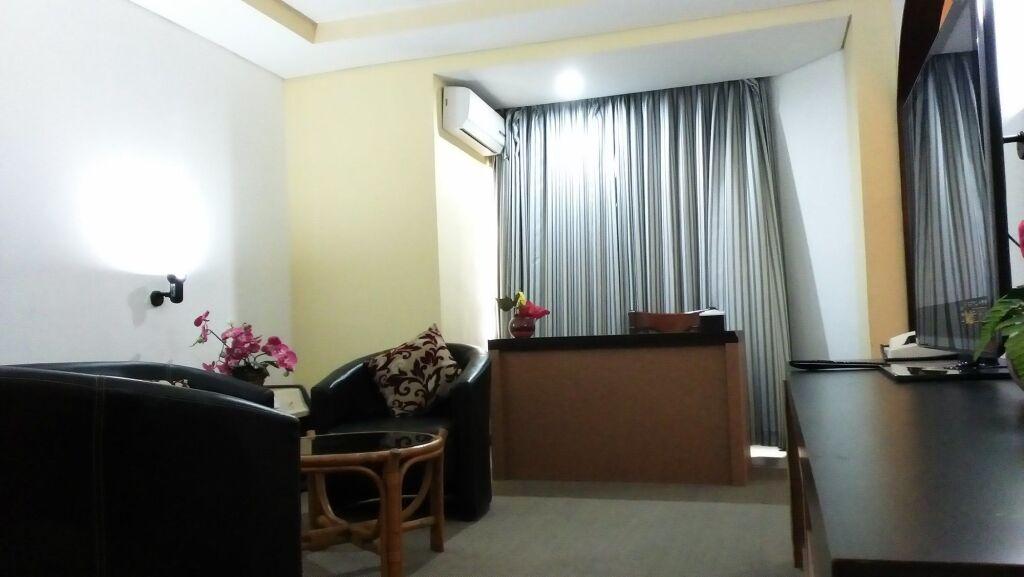 Баликпапан: Capital O 1963 Hotel The New Benakutai