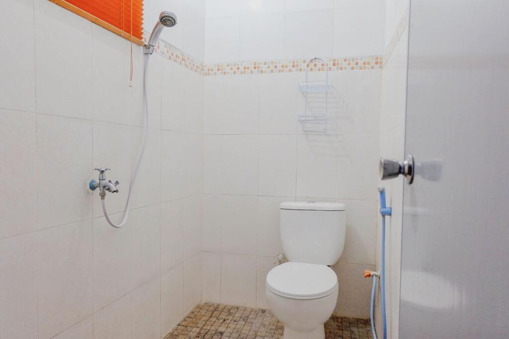 Маланг: SPOT ON 1716 Lada Family Residence Syariah