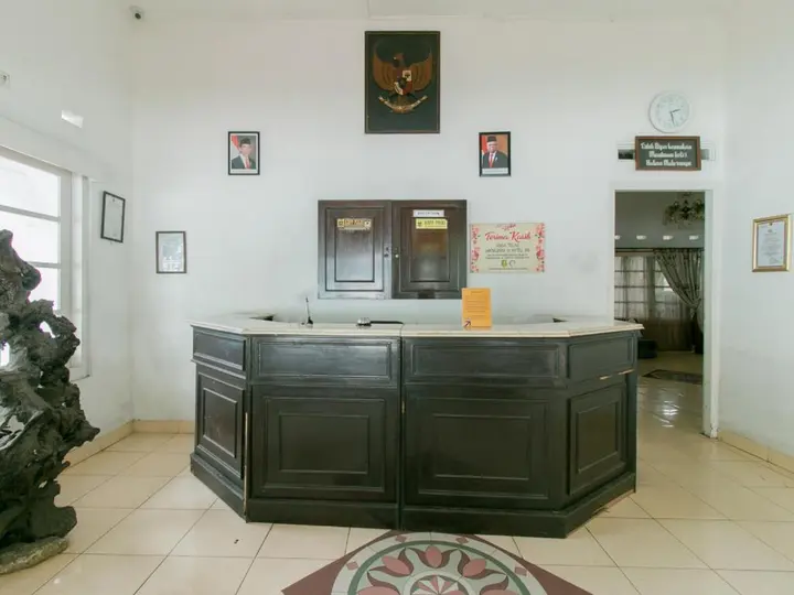 Сукабуми: SUPER OYO 1707 Hotel Mustika Widyasari