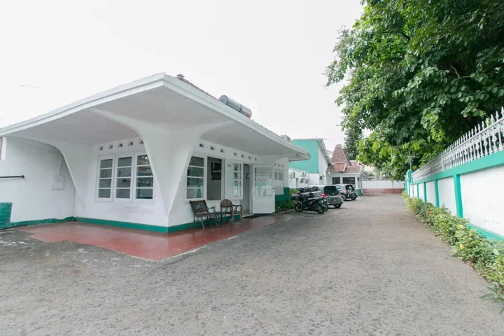 Сукабуми: SUPER OYO 1707 Hotel Mustika Widyasari