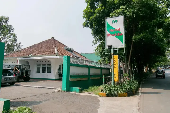 Сукабуми: SUPER OYO 1707 Hotel Mustika Widyasari