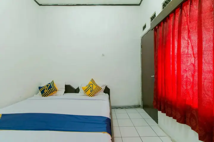 Сукабуми: SUPER OYO 1707 Hotel Mustika Widyasari
