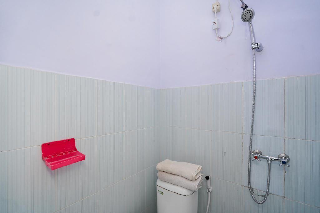 Надисари: OYO 1765 Herman Homestay