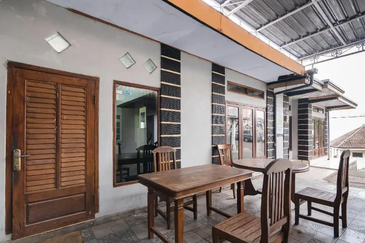 Надисари: OYO 1765 Herman Homestay