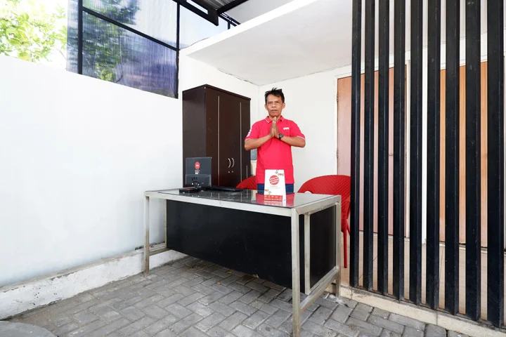 Семаранг: OYO 1565 Palebon Residence