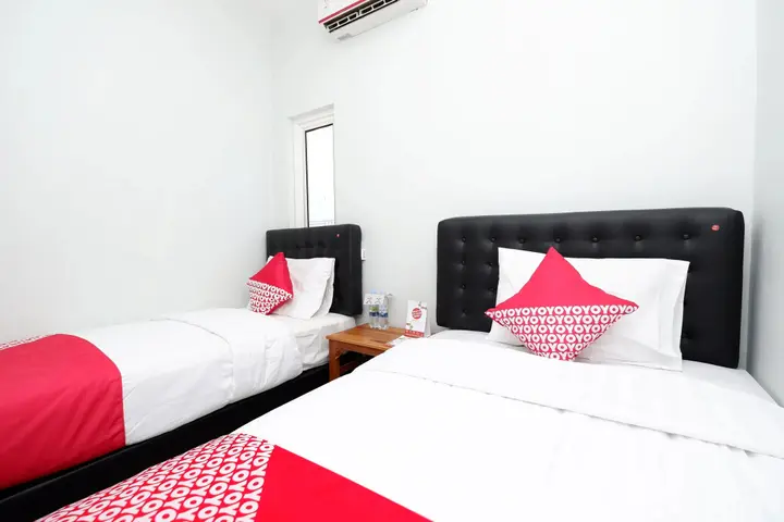 Семаранг: OYO 1565 Palebon Residence