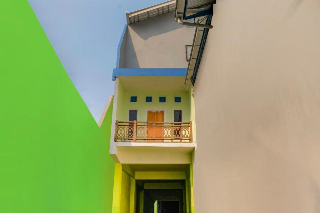 Маланг: SPOT ON 2081 Sriwijaya Family Residence
