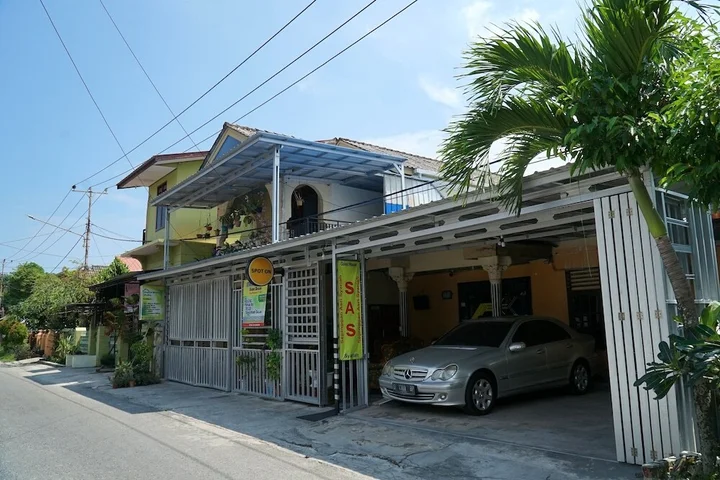 Баликпапан: SPOT ON 1854 Sepinggan Asri Syariah Guesthouse