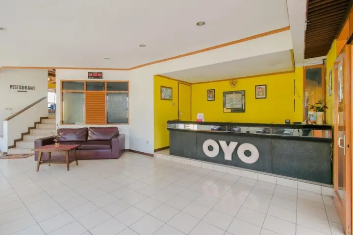 Чипанас: OYO 1996 Koneng Hotel
