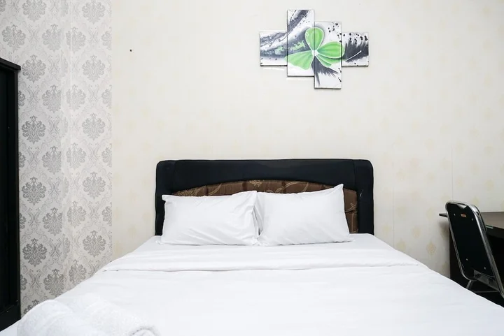 Депок: Elegant Design Studio Apartment at Margonda Residence 4 By Travelio