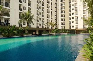 Депок: Modern Studio Apartment at Cinere Resort