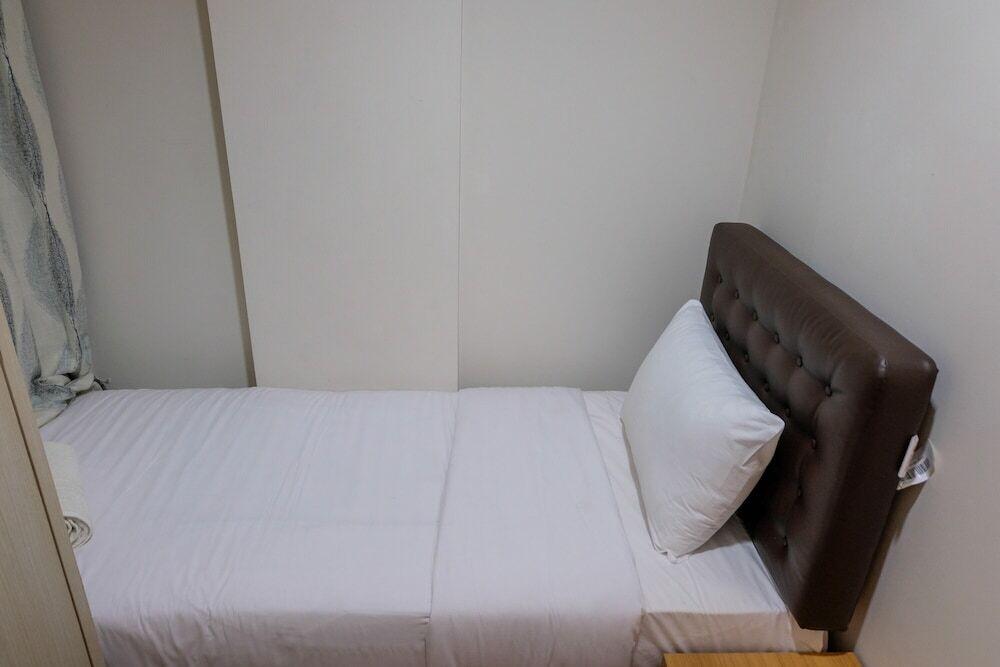 Legok: Homey 2BR Asatti Apartment at Vanya Park BSD