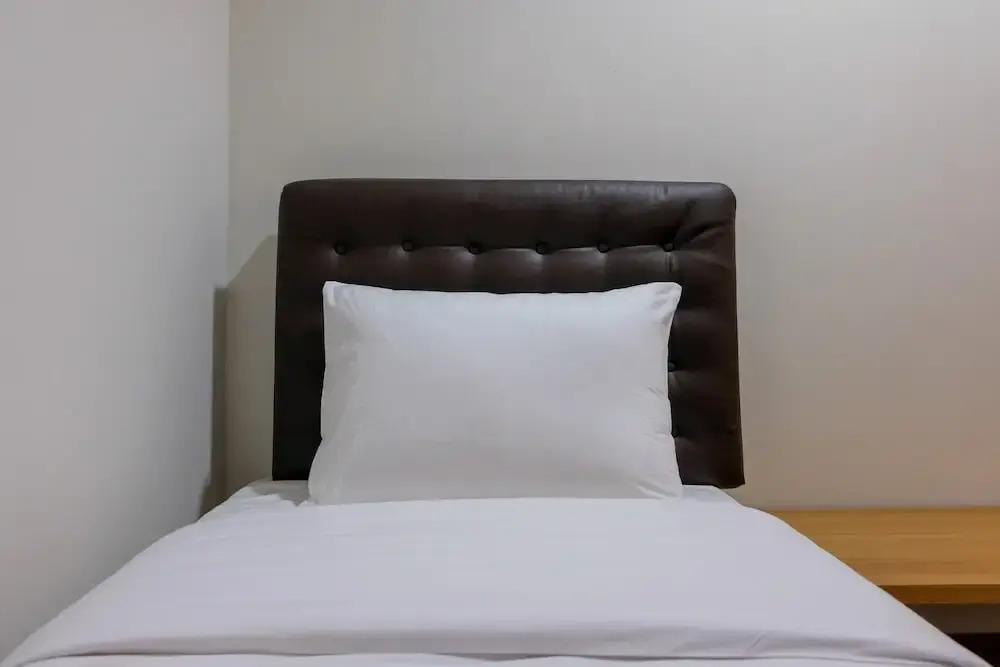 Legok: Homey 2BR Asatti Apartment at Vanya Park BSD