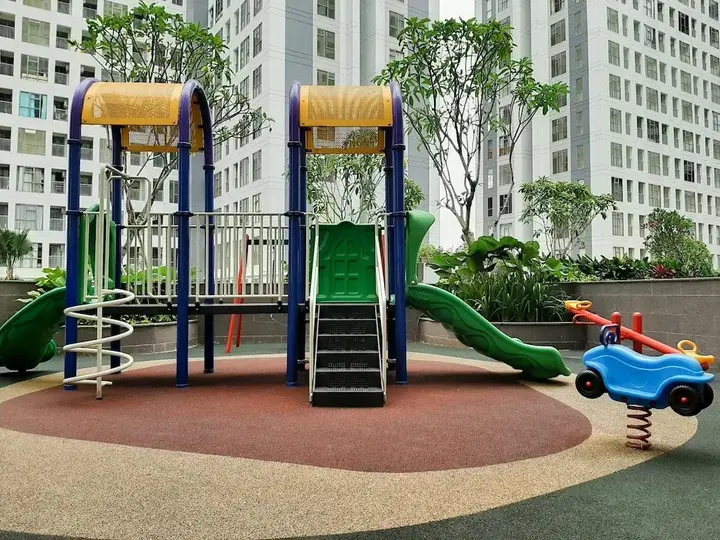 Legok: Comfy 2BR at M-Town Residence Apartment