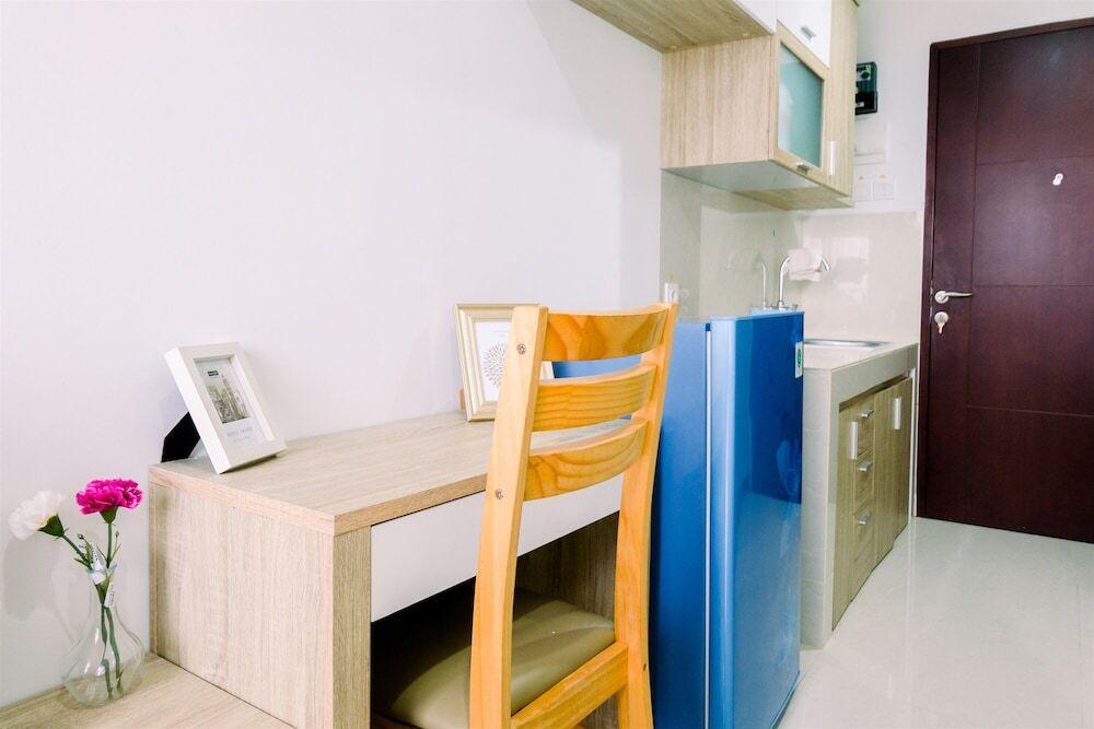 Тангеранг: Brand New Compact Modern Studio Springwood Apartment