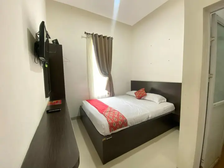 Маланг: Hotel O Mata Air Near University of Gajayana Malang