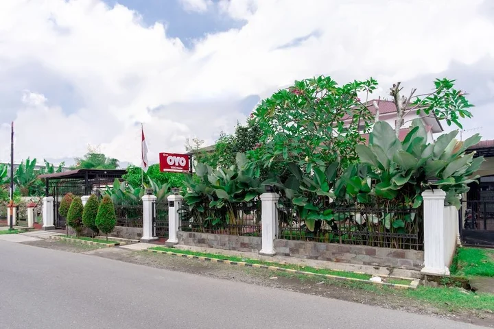 Медан: OYO 1632 1000 House Syariah