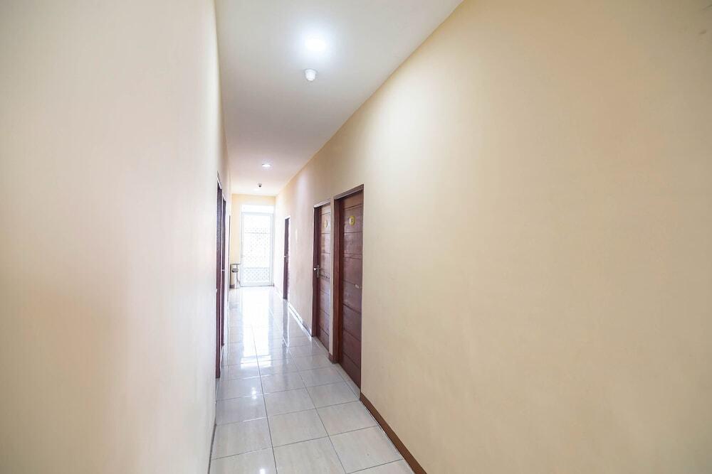 Понтианак: OYO 1484 Sentosa Guest House