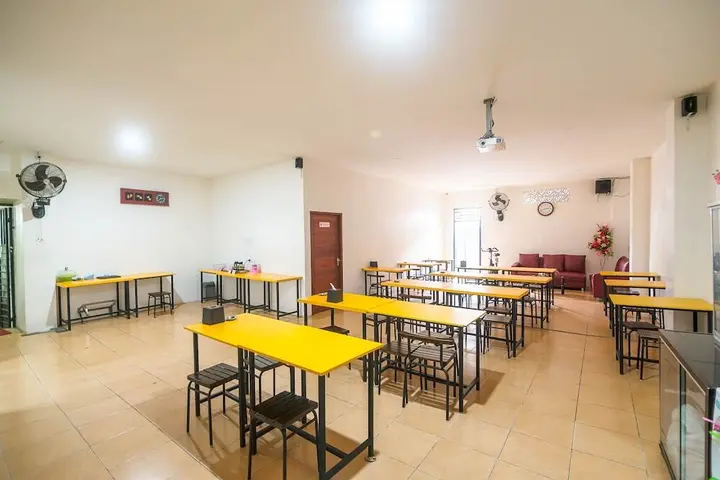 Понтианак: OYO 1484 Sentosa Guest House