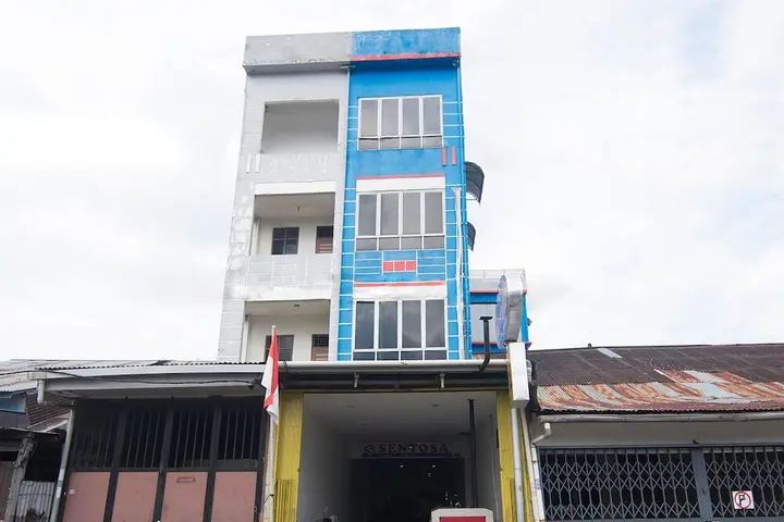 Понтианак: OYO 1484 Sentosa Guest House