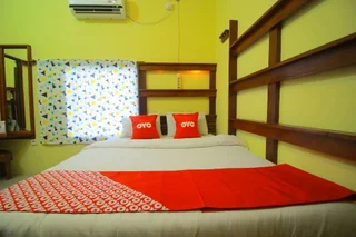 Дюмай: Oyo 1596 Taman Homestay Syariah