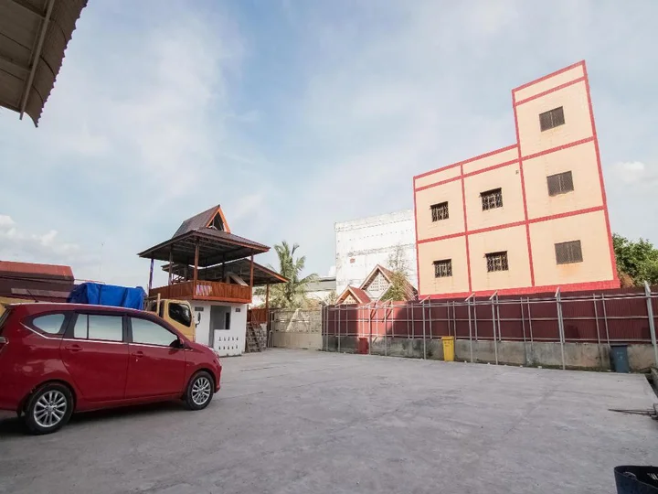 Дюмай: OYO 1597 Hotel K77