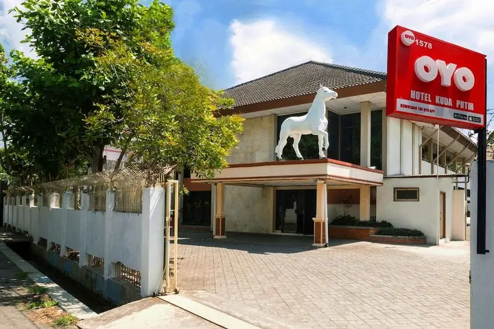 Батуретно: OYO 1578 Hotel Kuda Putih