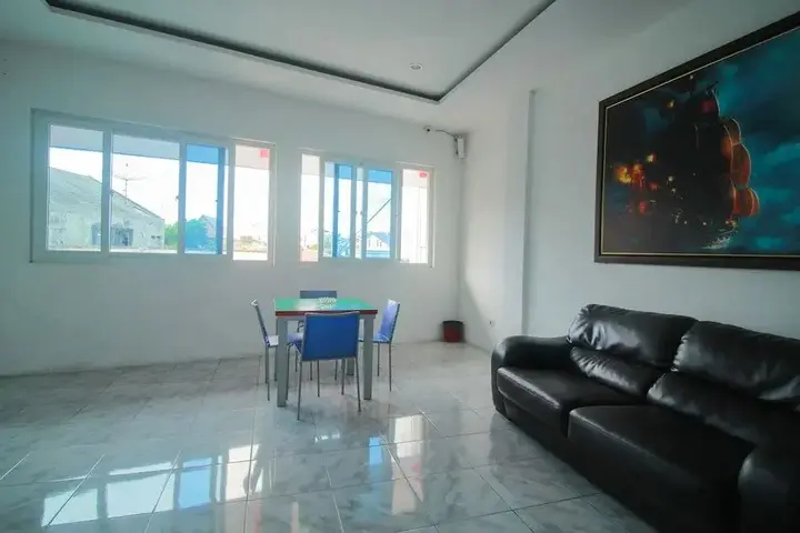 Пеканбару: Oyo 1825 Marcopolo Homestay