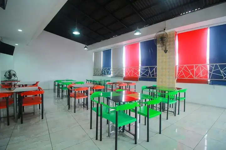 Пеканбару: Oyo 1825 Marcopolo Homestay