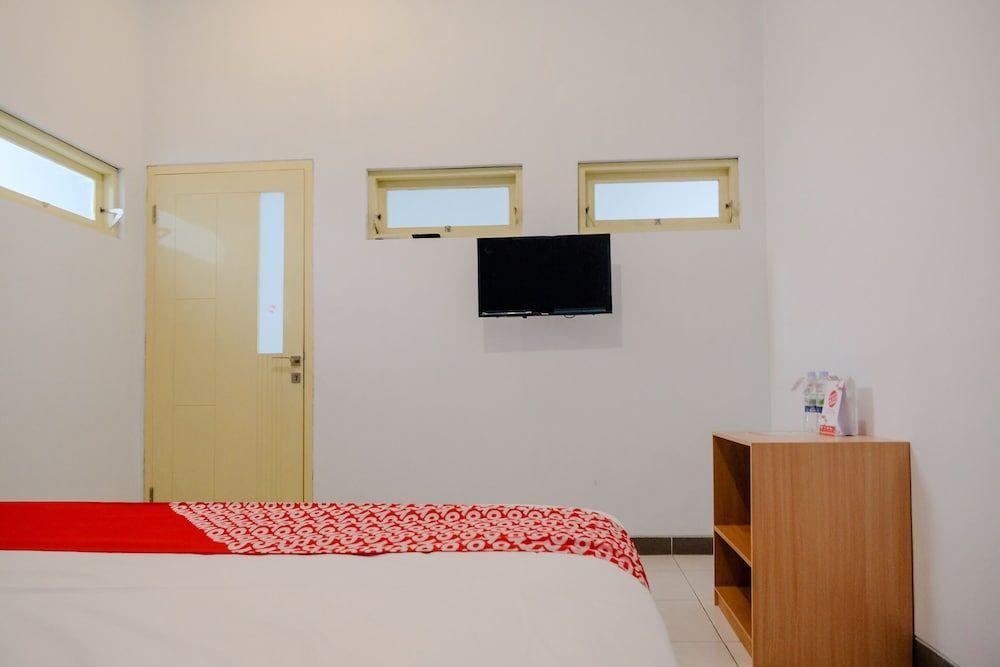 Маланг: OYO 1509 Candi Panggung Family Guest House Syariah