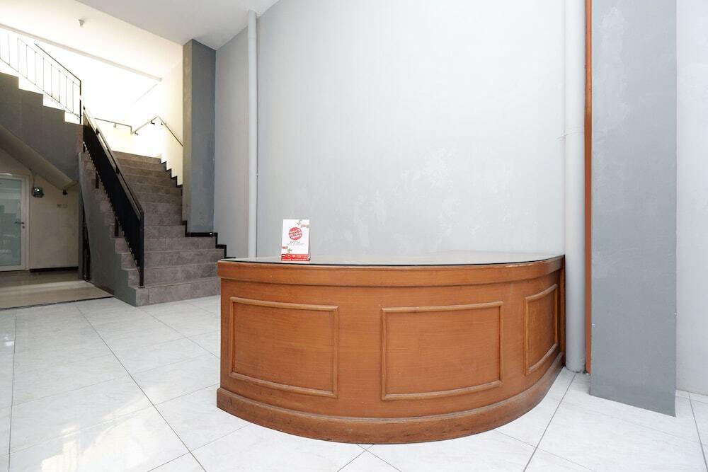 Семаранг: OYO 1723 Wisma Tiara Syariah