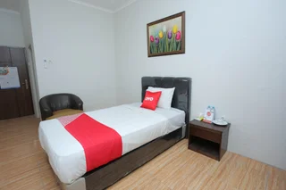 Банджармасин: OYO 1864 Tiara Guest House