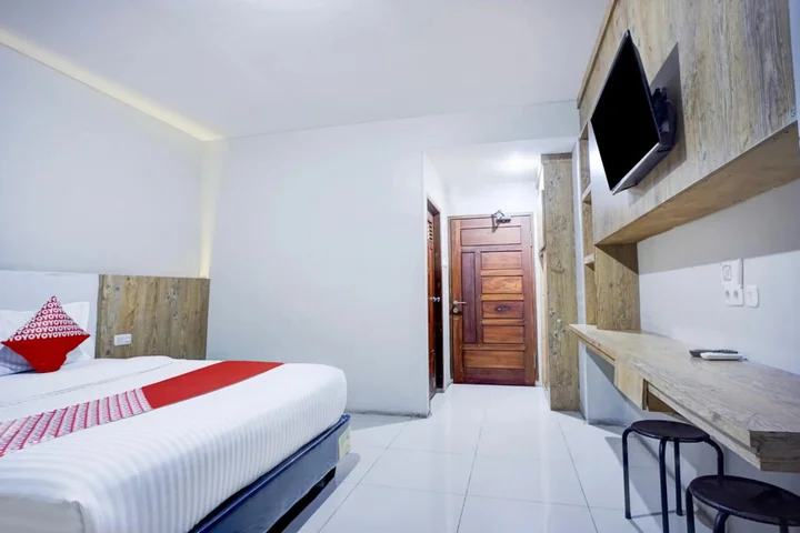 Озеро Тоба: OYO 1677 Gapura Hotel