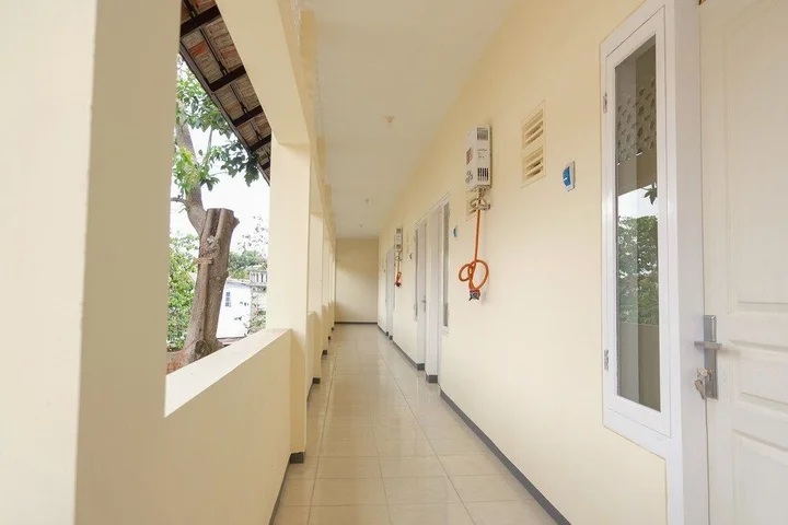 Маланг: Oyo1455 Little Creek Familystays Syariah